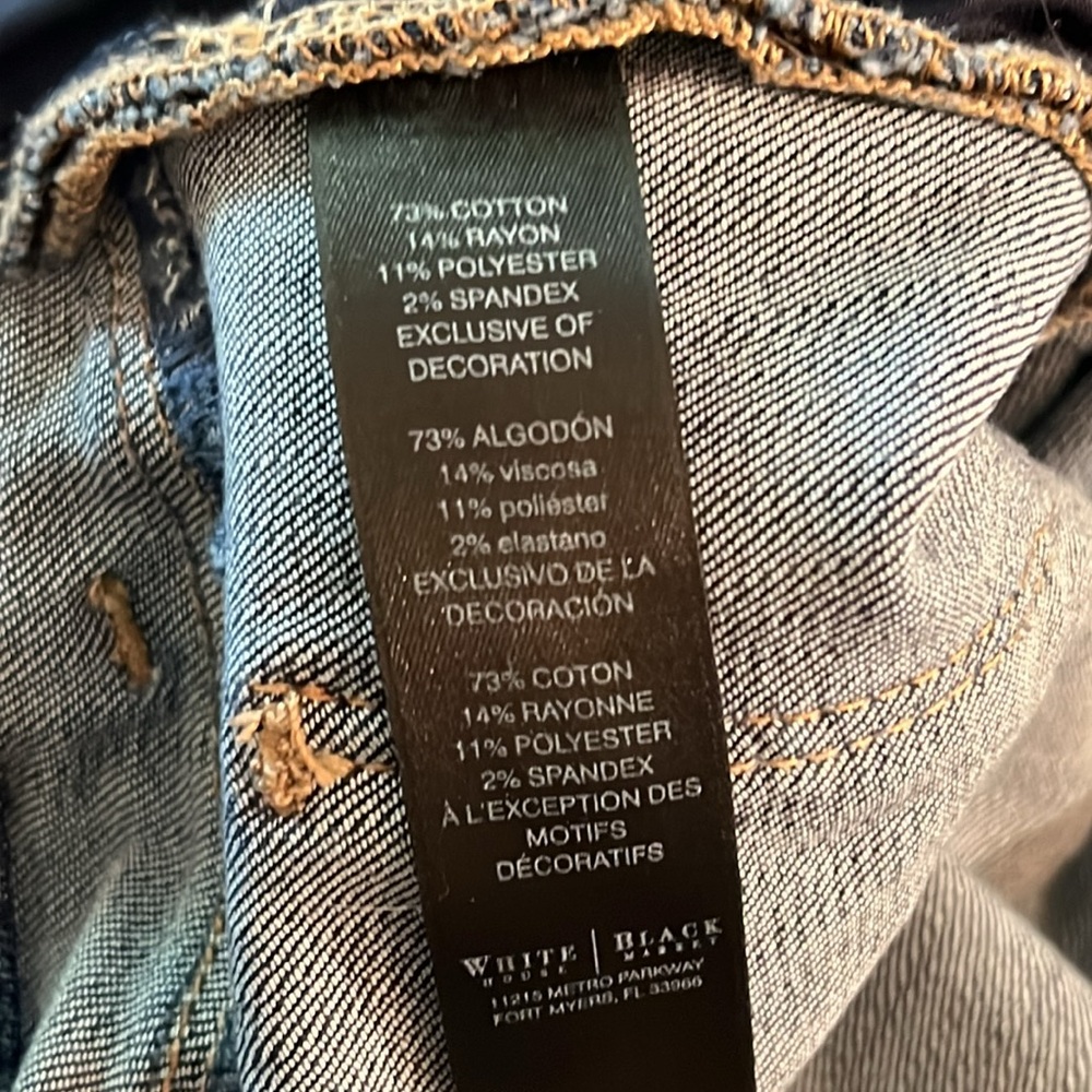 White House Black Market ~ slim crop raw hem jeans, excellent condition! - Picture 12 of 12